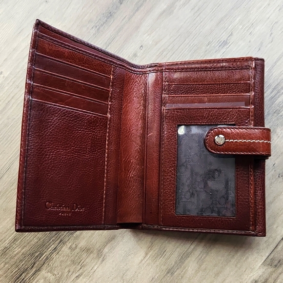 Dior Wallet - Picture 3 of 11